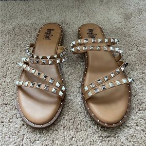 Studded Hey Girl by Corkys Sandal